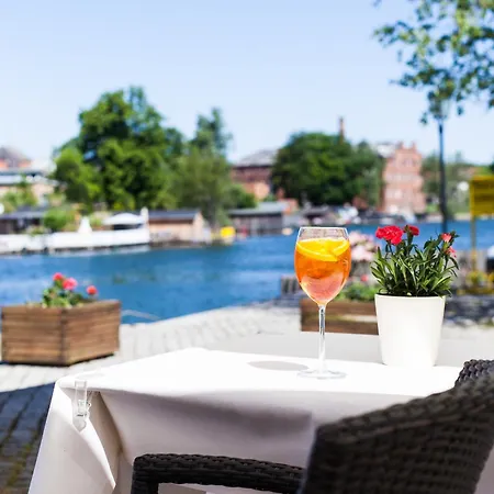 Ξενοδοχείο Der Insulaner - & Restaurant 3*